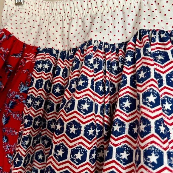 Persnickety Red and Blue Patterned Twirl Skirt, girls size 8 years. NWT’s - Picture 4 of 4
